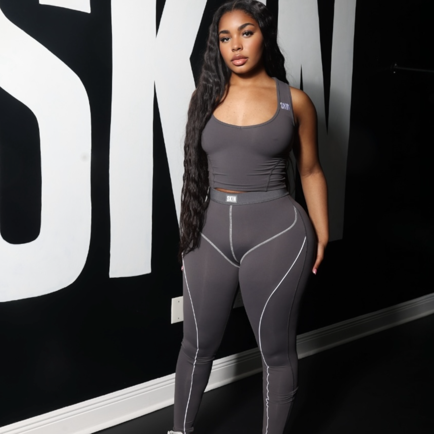 GREY SK!N SET