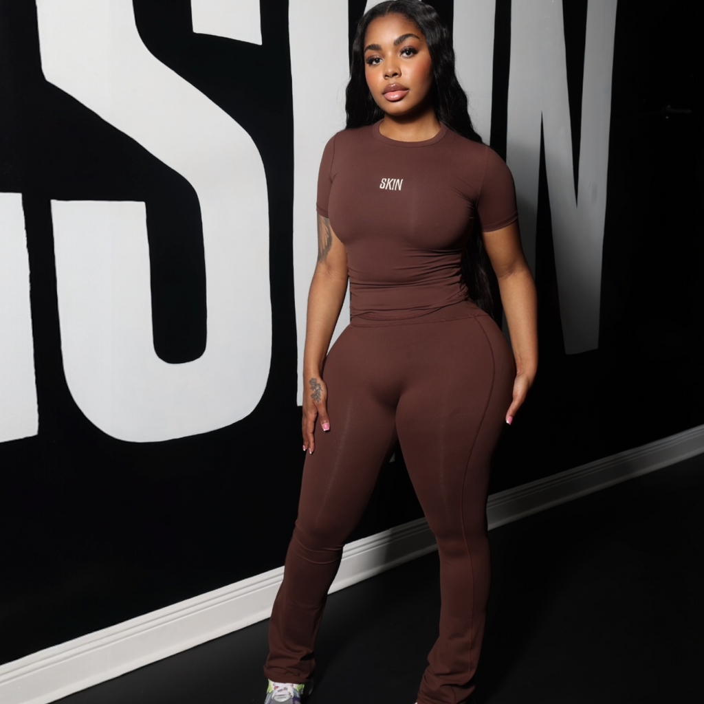 BROWN SK!N SET