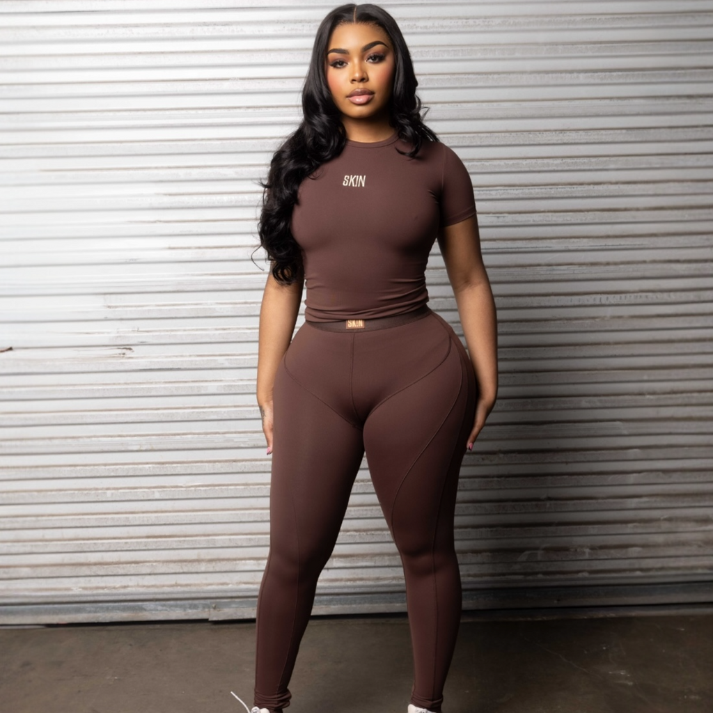 BROWN SK!N SET