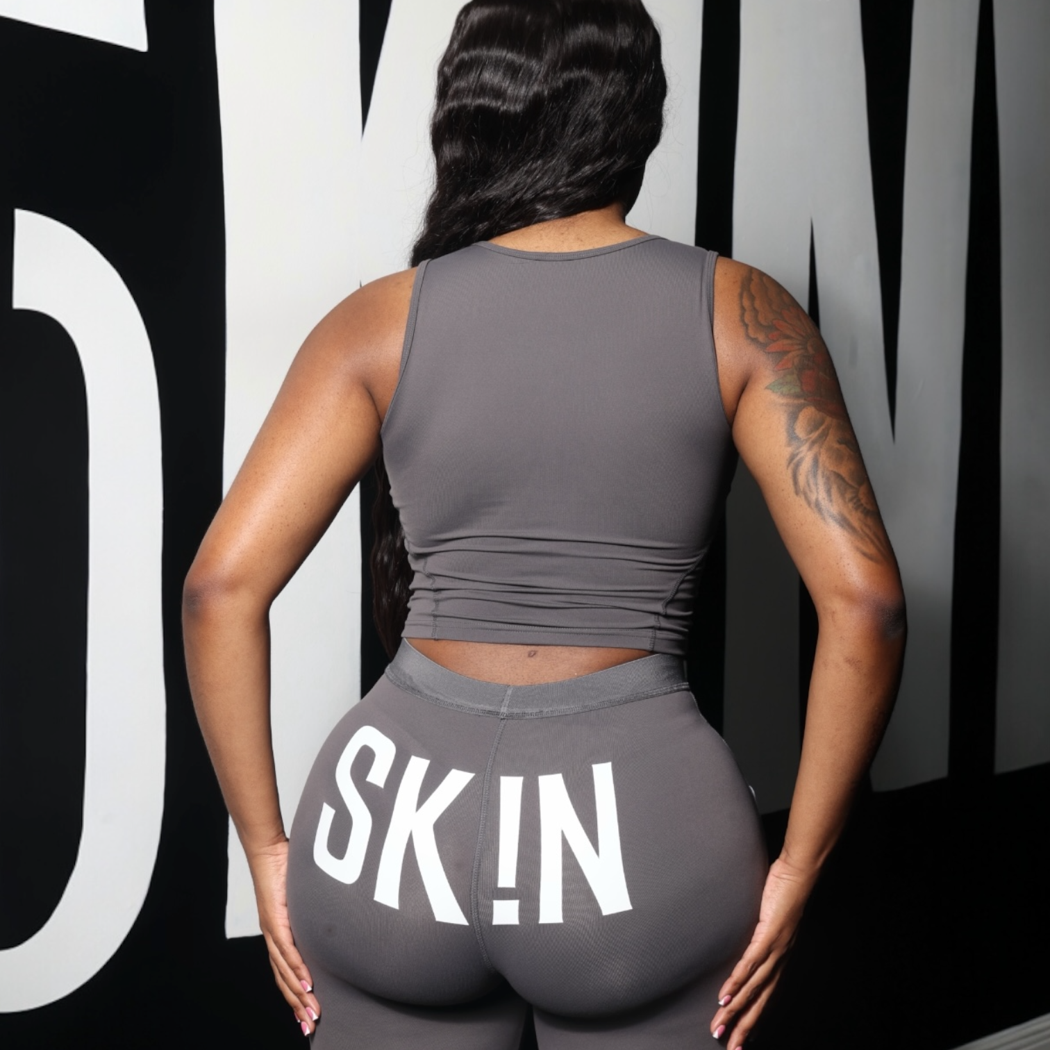 GREY SK!N SET