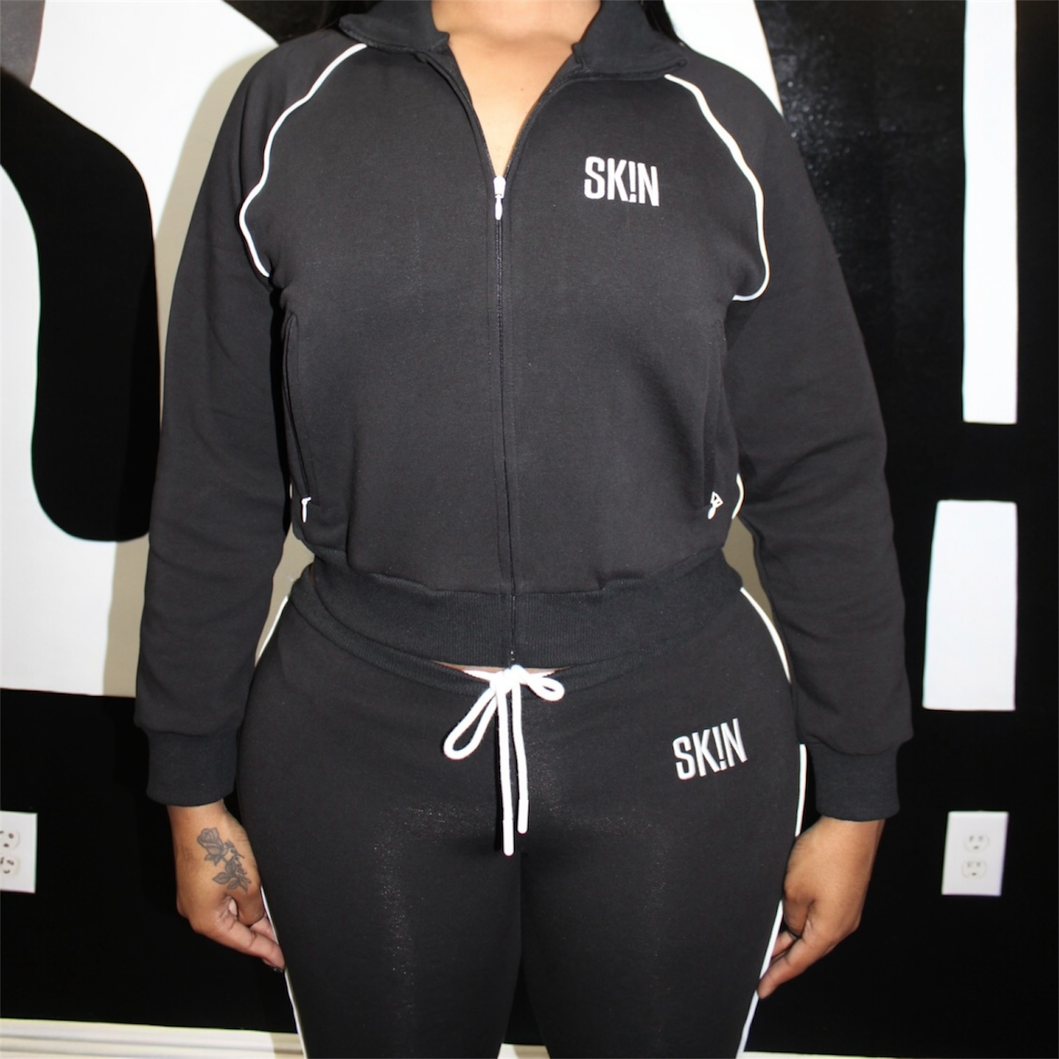 BLACK SK!N SET(PRE-ORDER)