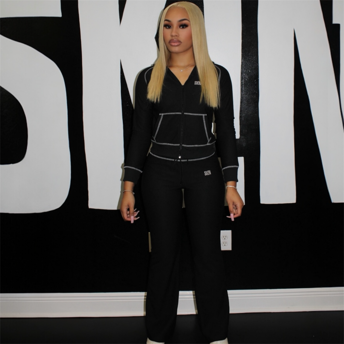 BLACK SK!N SET (SIZE UP)